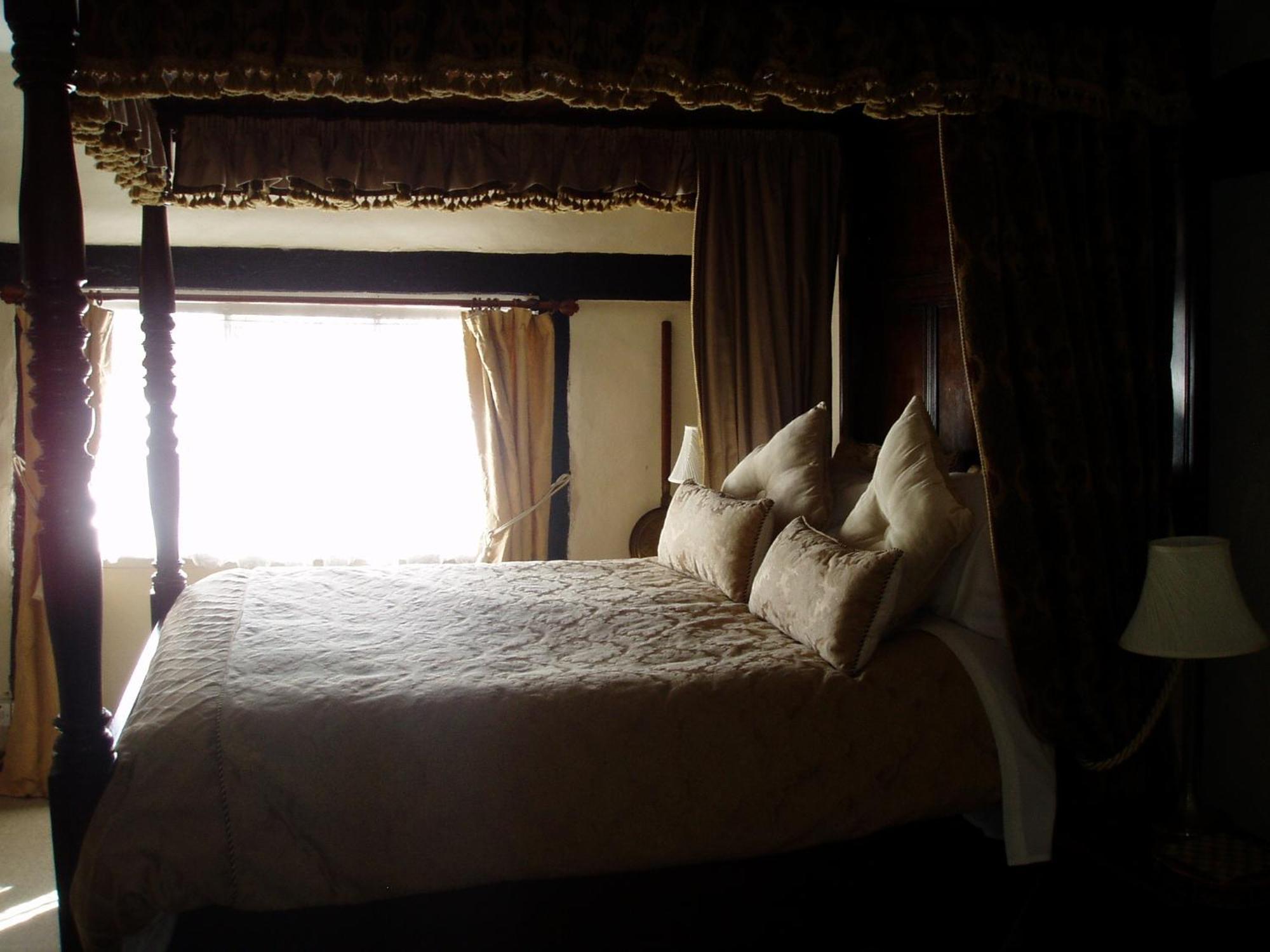 The Chequers Inn Smarden Экстерьер фото